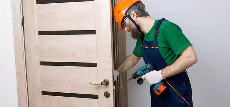 Replace Internal Door Handle with Lock Murfreesboro