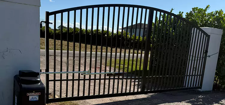 Driveway Fence Repair Murfreesboro